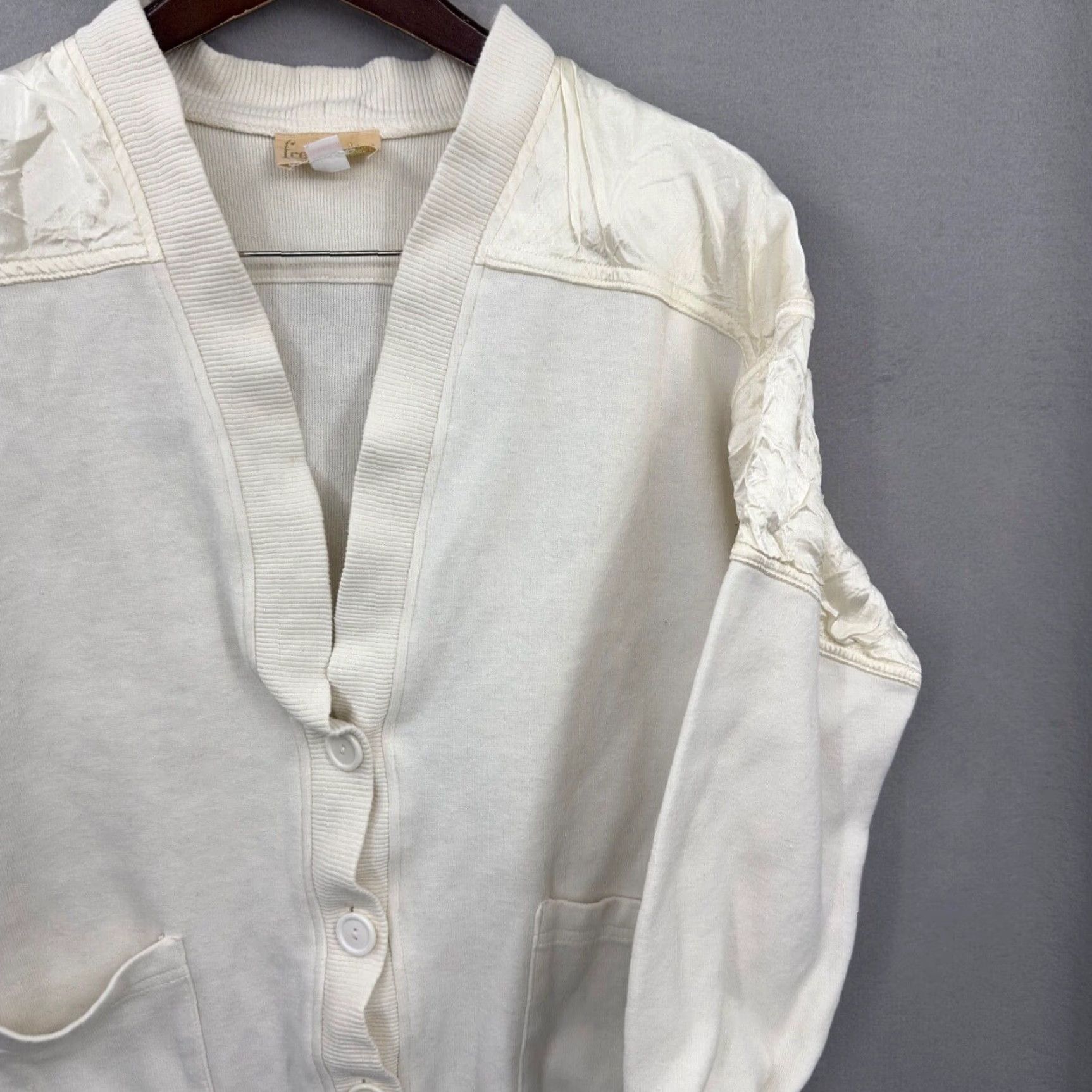Vintage VINTAGE Frederick's of Hollywood Cardigan Womens M Ivory 1980s Glam Rock Size M / US 6-8 / IT 42-44 - 2 Thumbnail