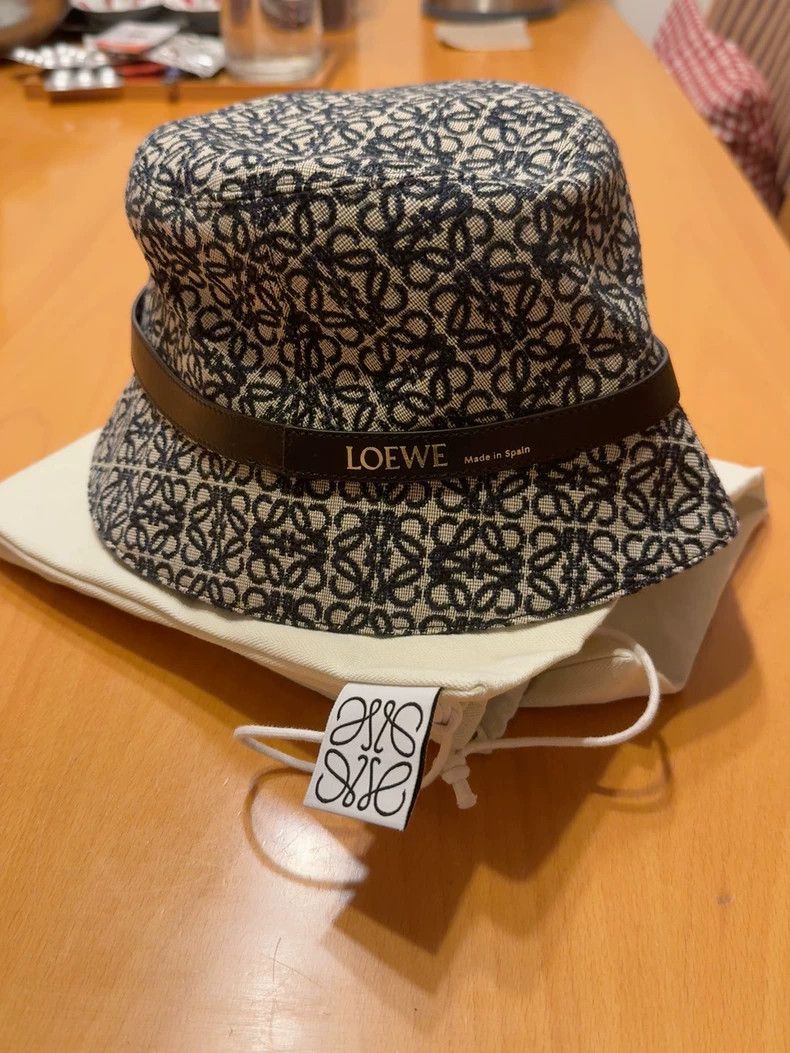 Loewe LOEWE size 59 Embroidered Fisherman Hat Size ONE SIZE - 1 Thumbnail