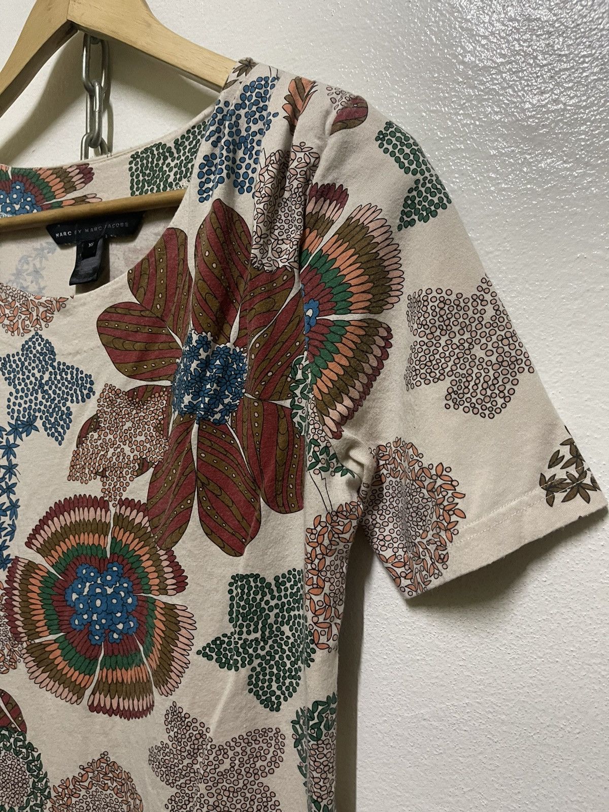 Marc Jacobs × Marc by Marc Jacobs Marc Jacobs Floral Abstract T Shirt Size XS / US 0-2 / IT 36-38 - 4 Thumbnail