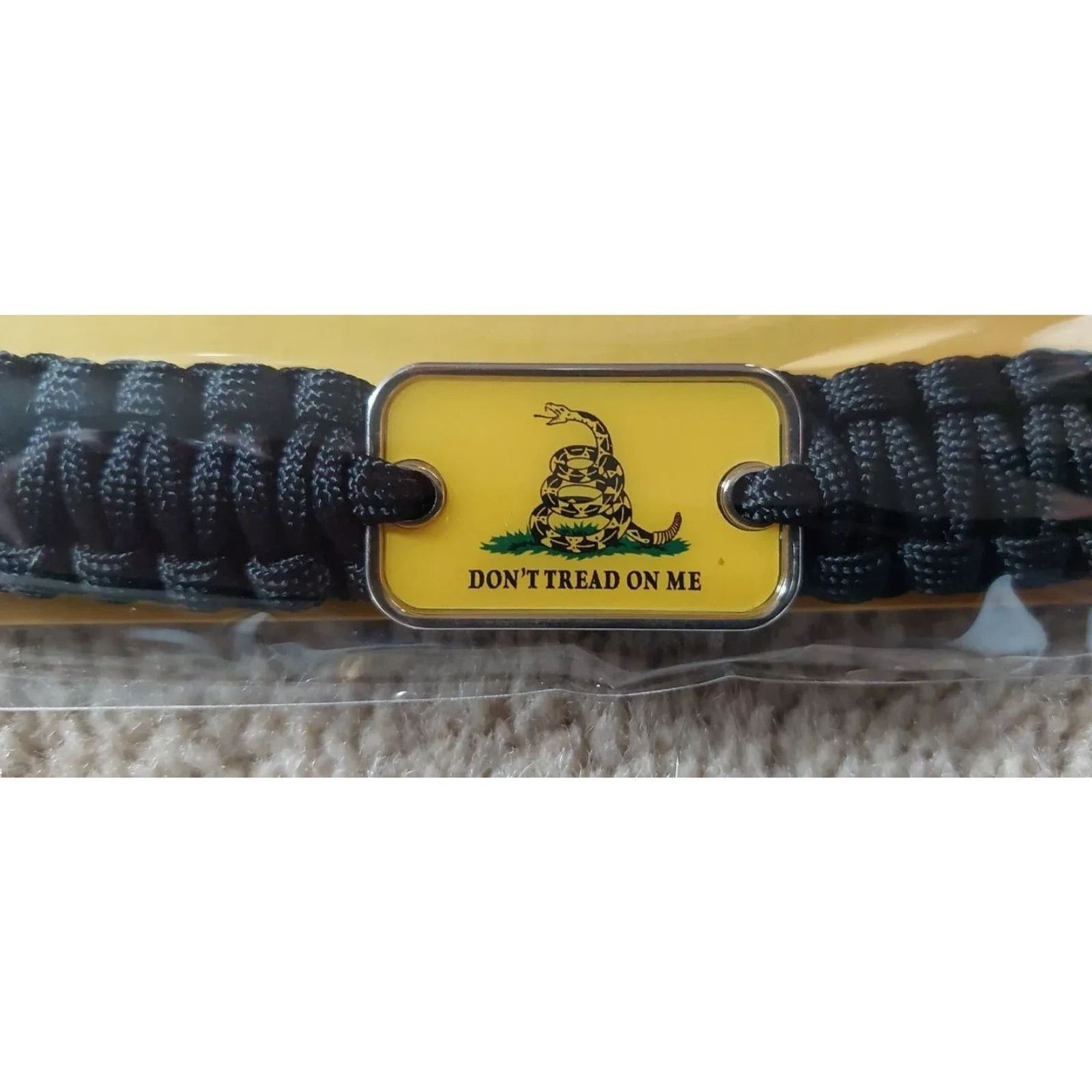 Other "Don't Tread On Me" Paracord Survival Bracelet Mount Vernon Size ONE SIZE - 4 Thumbnail