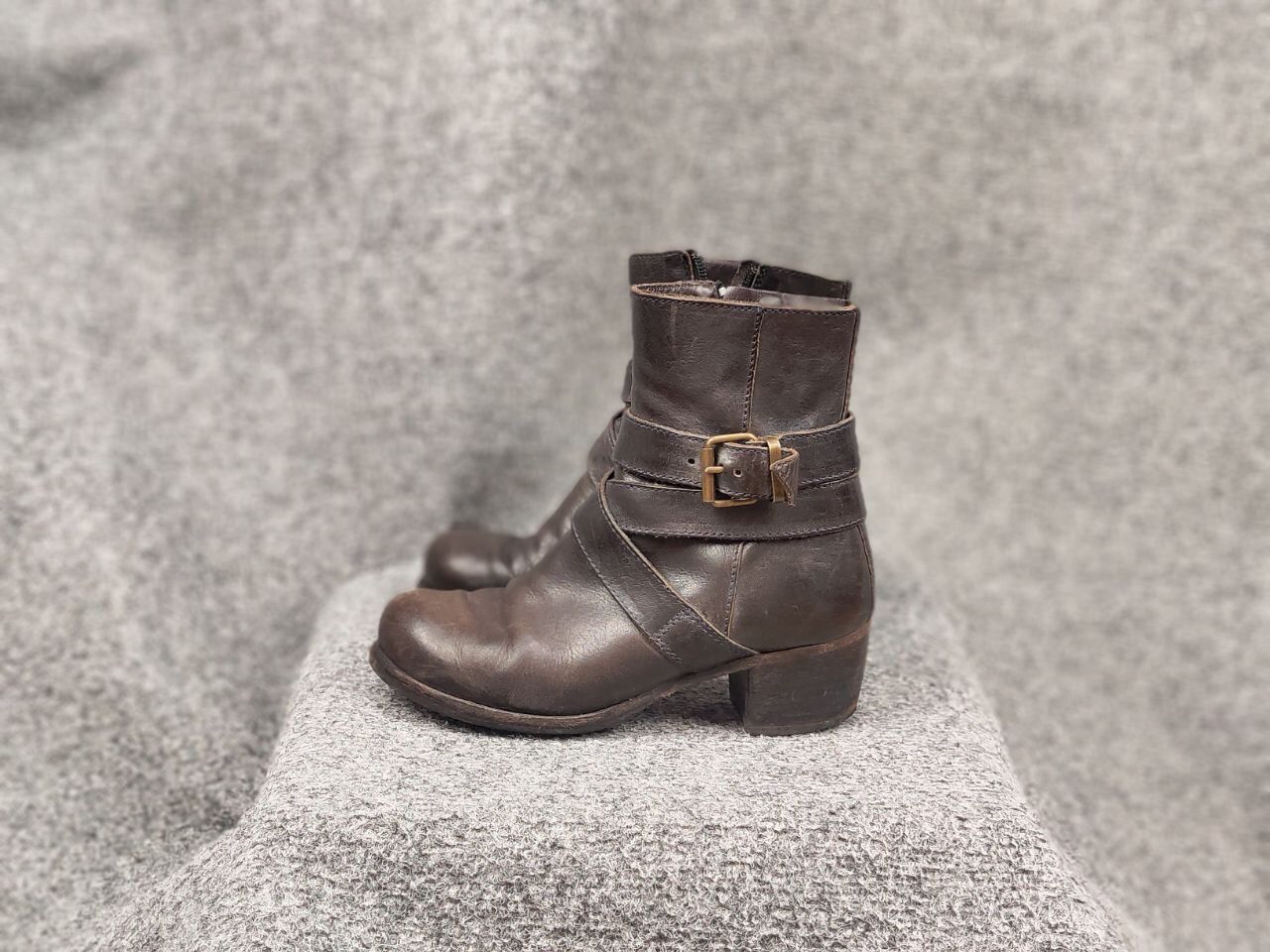 MoMA Moma Handmade Leather Shoes Buckle Wide Width Ankle Boots Size US 5 / IT 35 - 8 Thumbnail
