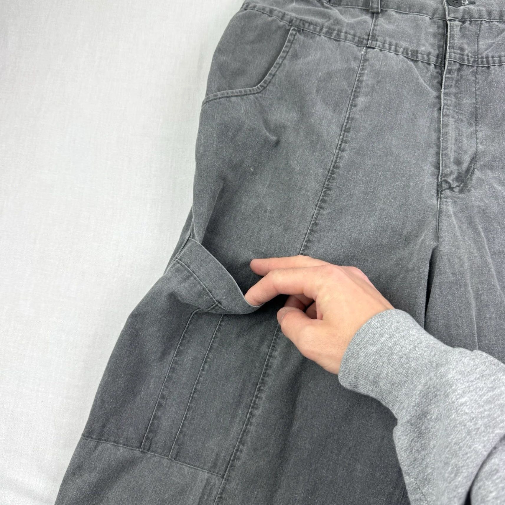 Vintage VINTAGE Colter Cargo Pants Men 34x30 Gray 90s Straight Leg Outdoor Hiking Size US 34 / EU 50 - 4 Thumbnail