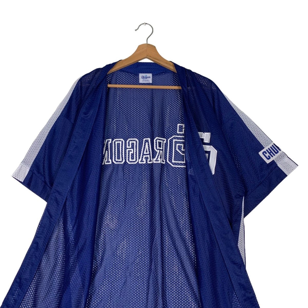 Japanese Brand CHUNICHI DRAGONS Japan Baseball Team Jersey #0498-C23 Size US M / EU 48-50 / 2 - 11 Thumbnail