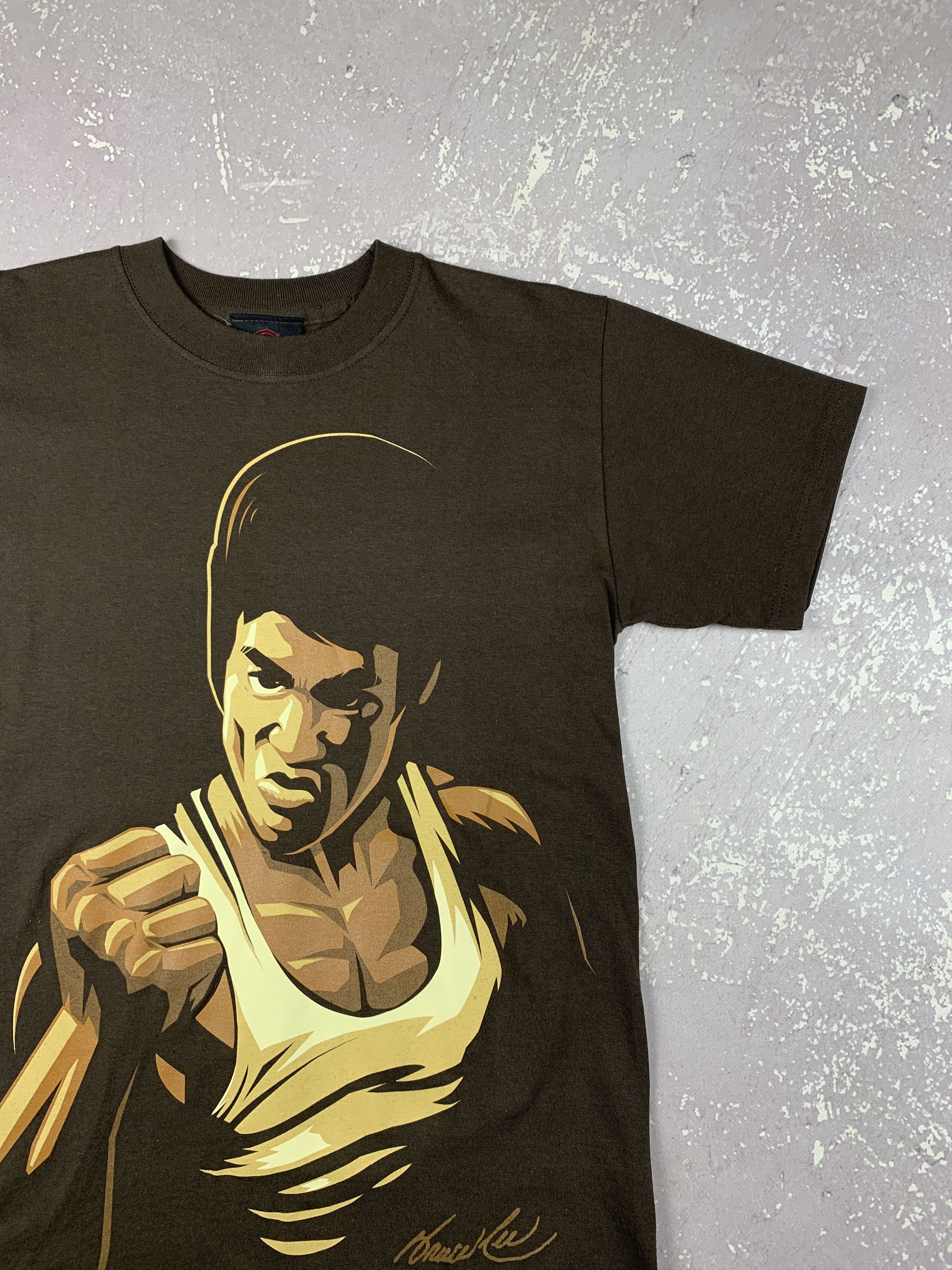 Vintage Vintage Y2K Bruce Lee Dragon Iconic Movie Graphic T Shirt Size US S / EU 44-46 / 1 - 2 Thumbnail
