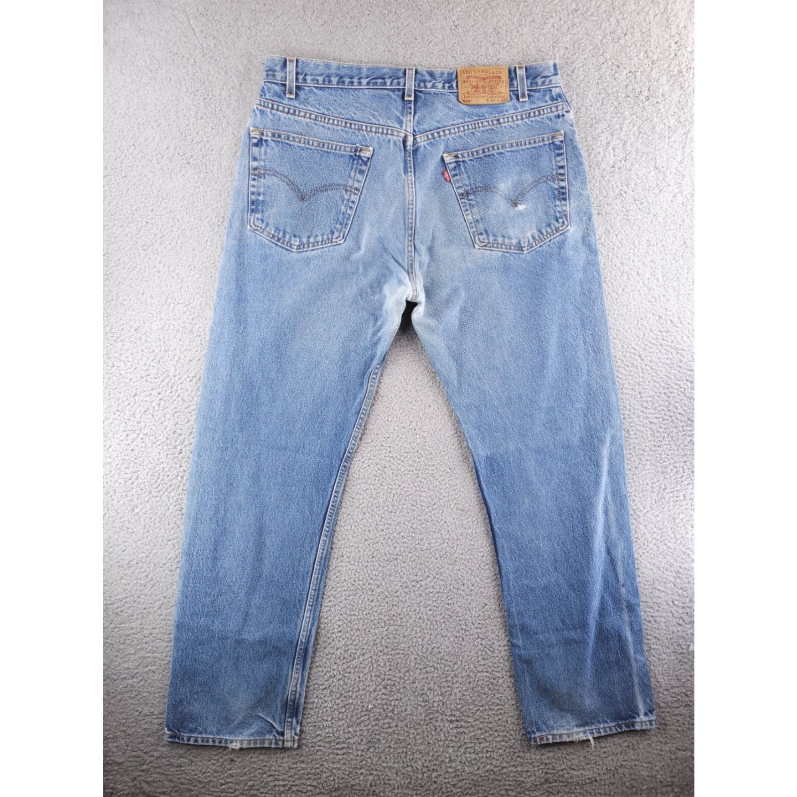 Levi's VINTAGE Levi's Jeans Mens 505 Straight 36x32 Blue Medium Wash Distressed Denim Regular Fit Button Size US 36 / EU 52 - 2 Thumbnail