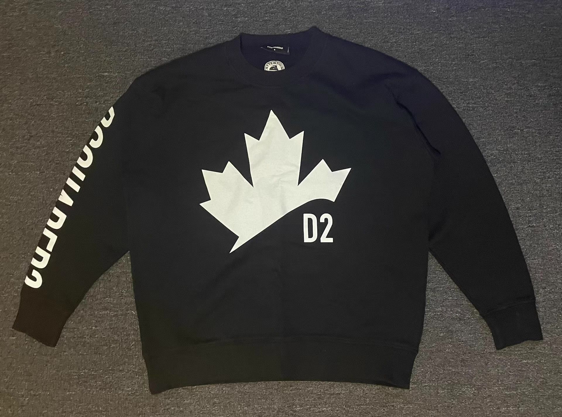 Dsquared2 Brand new DSQUARED2 D2 black oversized hoodie, Q4 Size US S / EU 44-46 / 1 - 1 Thumbnail