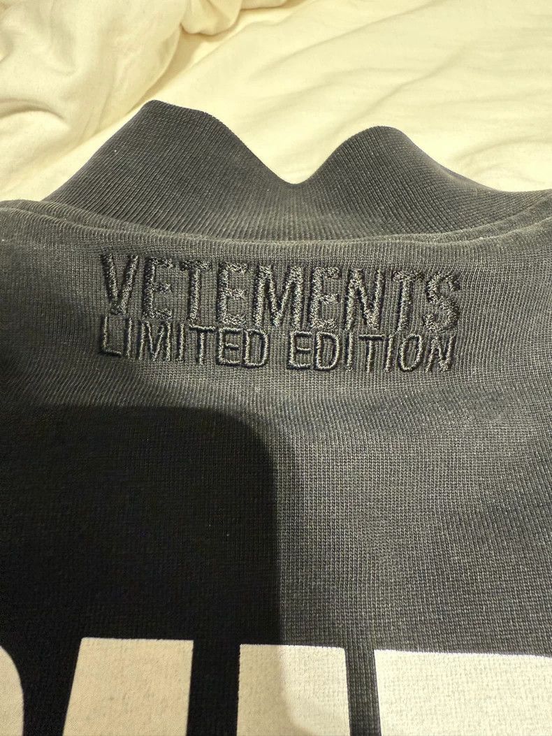 Vetements Vetements 23fw SECURITY Limited Edition Bomber Jacket Size US M / EU 48-50 / 2 - 5 Thumbnail