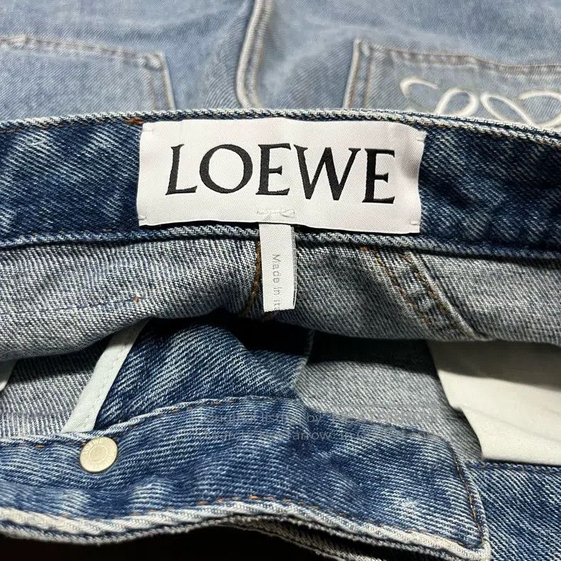 Loewe Loewe Blue Back Leather Label Denim Skirt Size 42" / US 20 - 3 Thumbnail