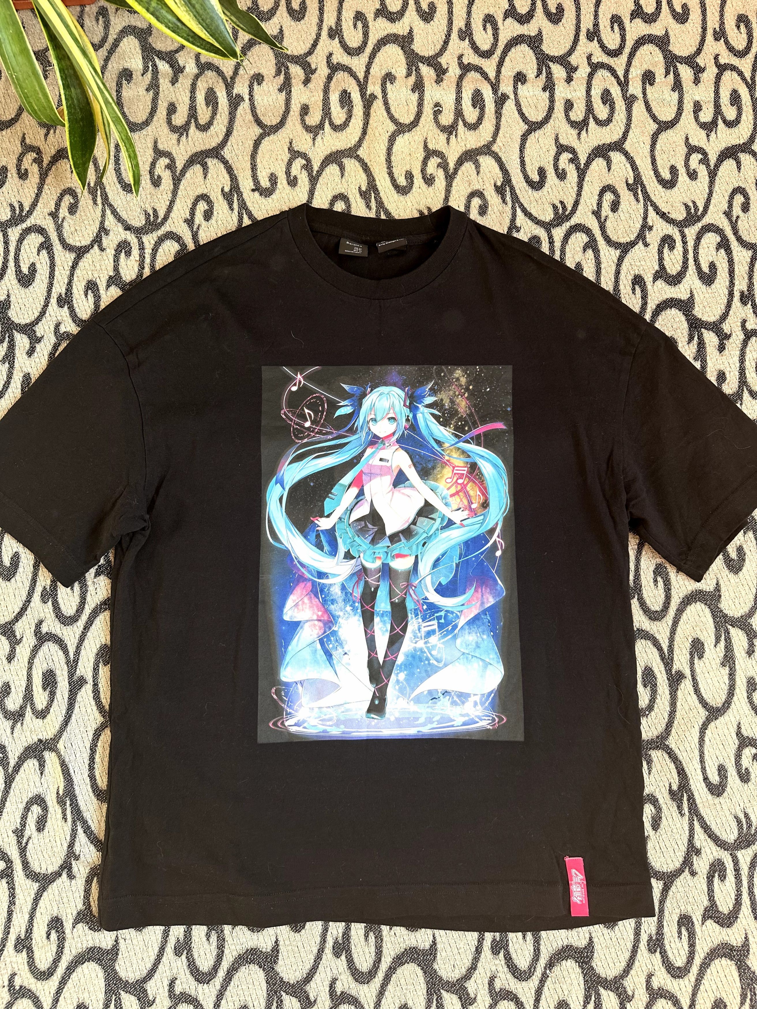 Anime × Beauty Beast Anima Hatsune Miku T-shirt Streetwear Y2K M-L Size US M / EU 48-50 / 2 - 3 Thumbnail