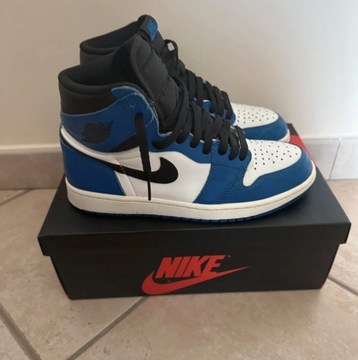 Nike Jordan 1 Game Royal Size US 8.5 / EU 41-42 - 4 Thumbnail