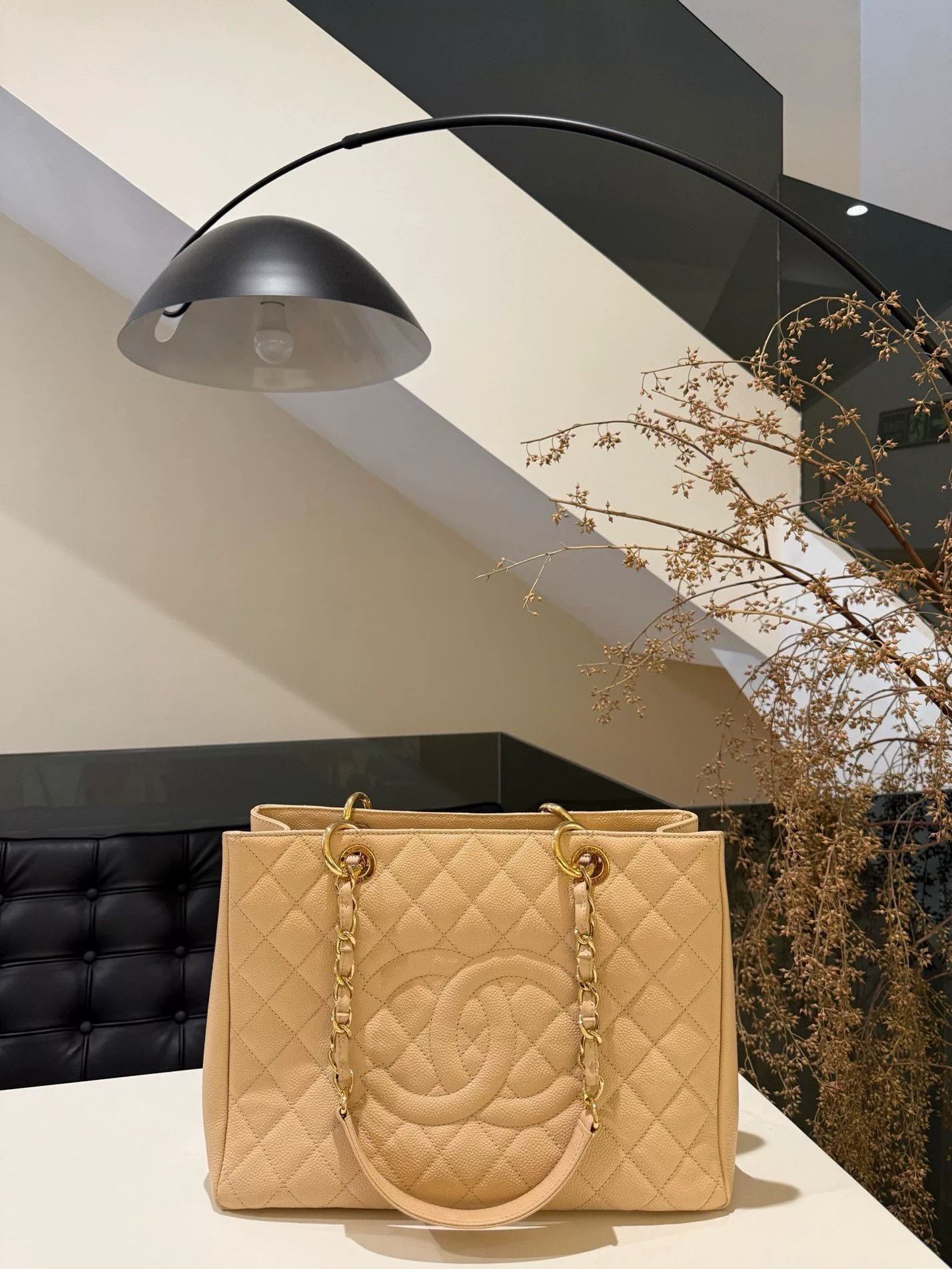 Chanel Pre-loved Bag Very good condition Size ONE SIZE - 1 Thumbnail