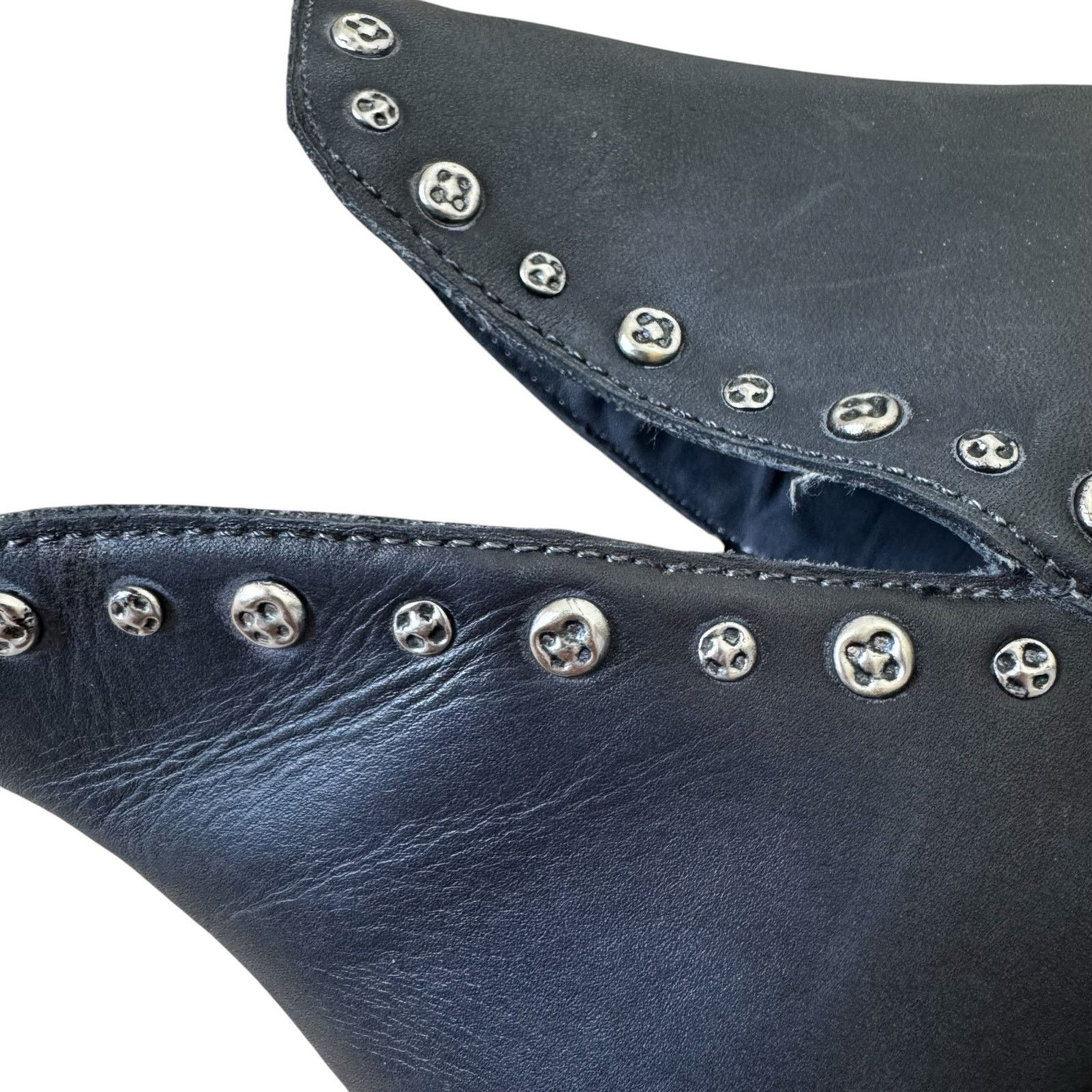 Free People FREE PEOPLE Studded Charm Double V Ankle Boots Size 37/6.5 Size US 6.5 / IT 36.5 - 10 Thumbnail