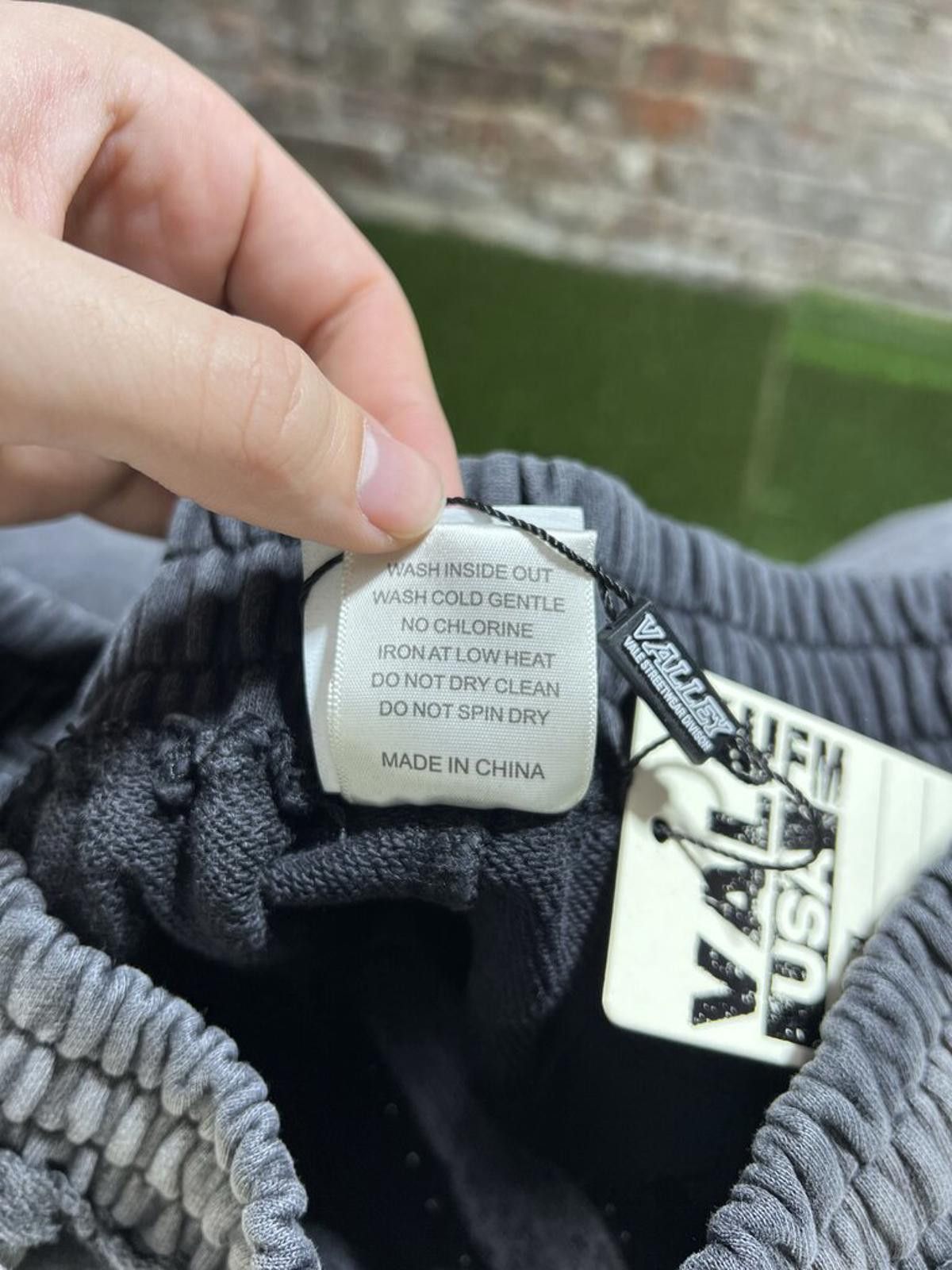 Other Vale State Black Sweatpants Sz. S Size ONE SIZE - 5 Thumbnail
