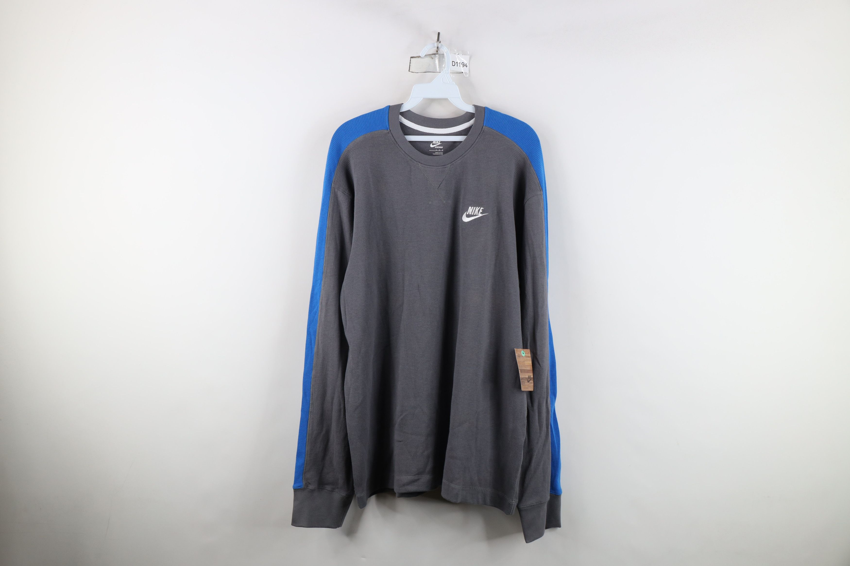 Nike NOS Vintage Y2K Nike Mini Swoosh Thermal Waffle Knit T-Shirt Size US L / EU 52-54 / 3 - 1 Thumbnail