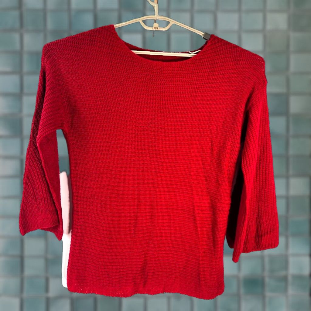 Vintage Universal Thread Sweater Shirt Women S Red Bell Sleeve Boat Neck Knit Open-Knit Solid Pullover Casual Womens 2010s (if decade) Size S / US 4 / IT 40 - 1 Thumbnail