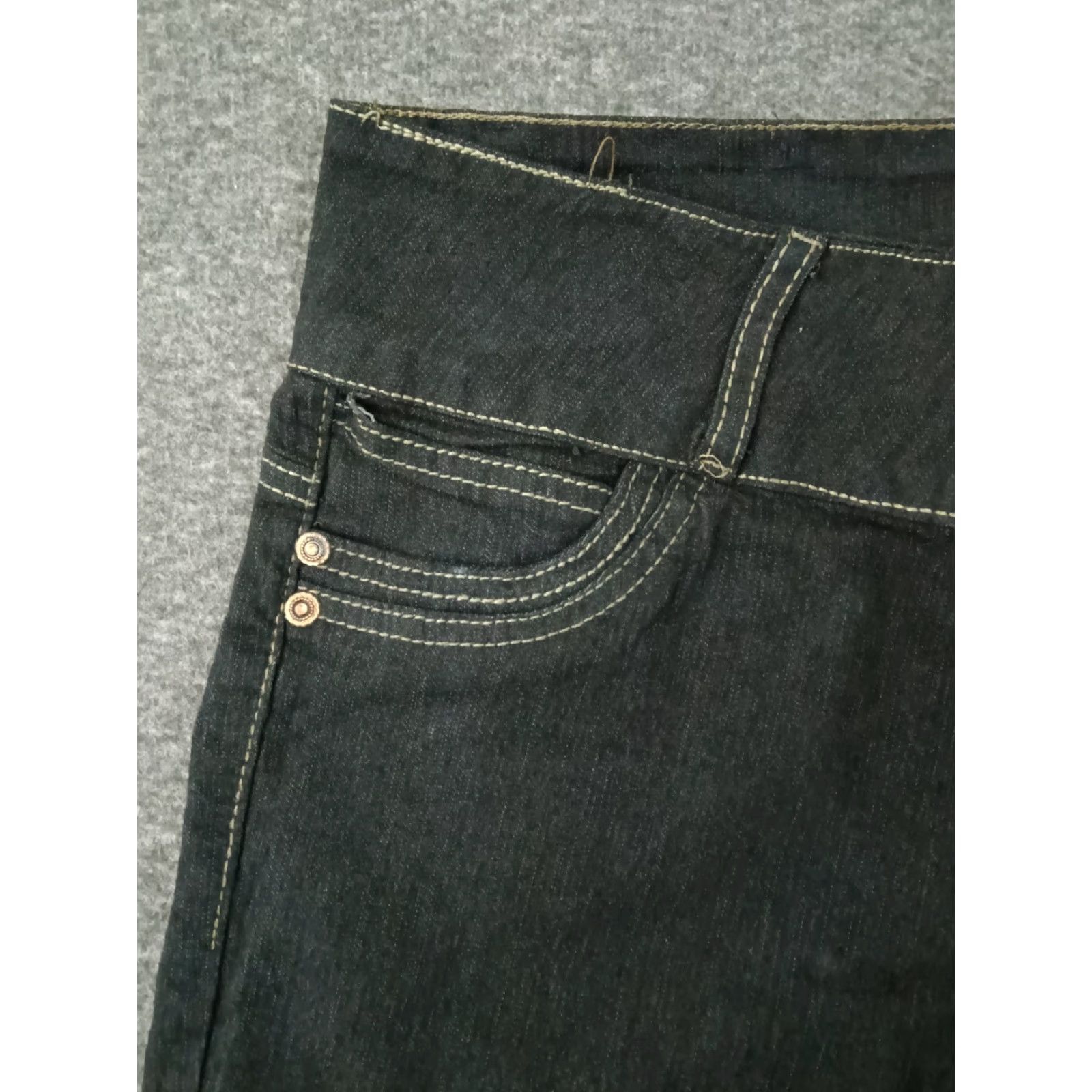 Vintage VINTAGE Unbranded Jeans 3 Button Closure Dark Wash Skinny Women's 19/20 Size 40" / US 18 - 6 Thumbnail