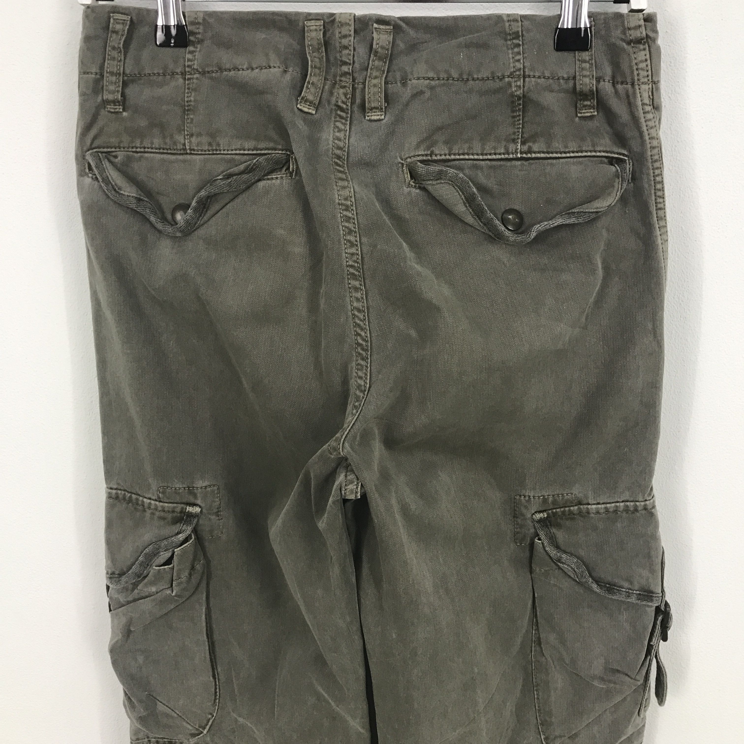 Jun Takahashi × Uniqlo Rare Cargo uniqlo gray multi pocket pants Size US 28 / EU 44 - 5 Thumbnail