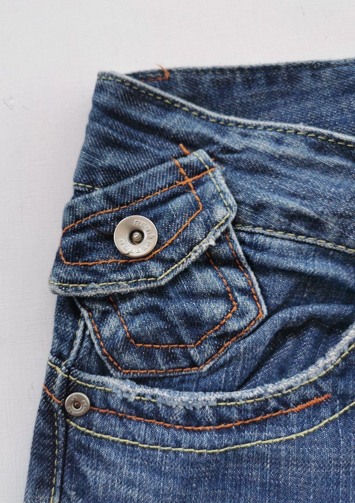 Japanese Brand Wide Flare Red Pepper Chessy Denim Jeans Size US 28 / EU 44 - 5 Thumbnail