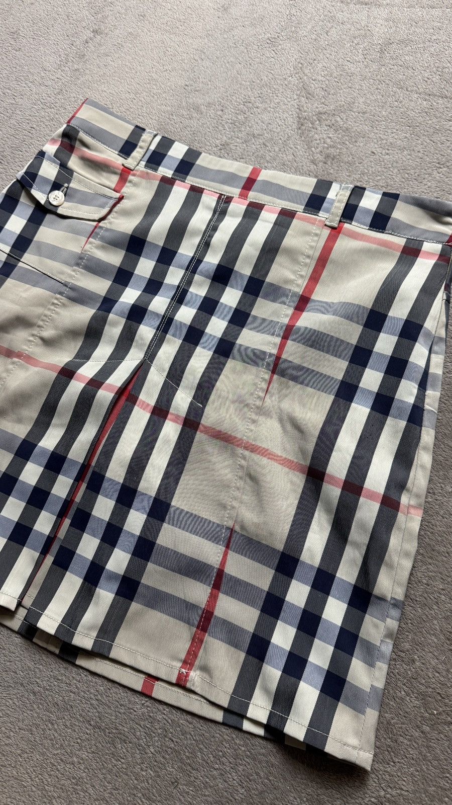 Vintage Burberry Golf y2k Skirt nova check miu miu Size 27" / US 4 / IT 40 - 2 Thumbnail