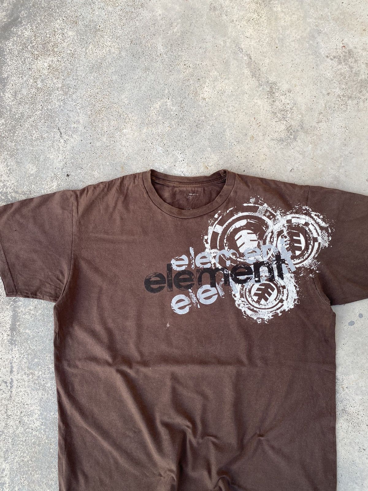Element Crazy Y2K Element Grunge Graphic Tees Size US L / EU 52-54 / 3 - 2 Thumbnail