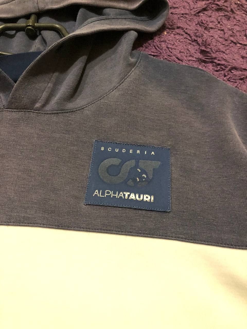 Vintage Print Hoodie Streetwear Size L Y2K ALPHATAURI Size US L / EU 52-54 / 3 - 4 Thumbnail