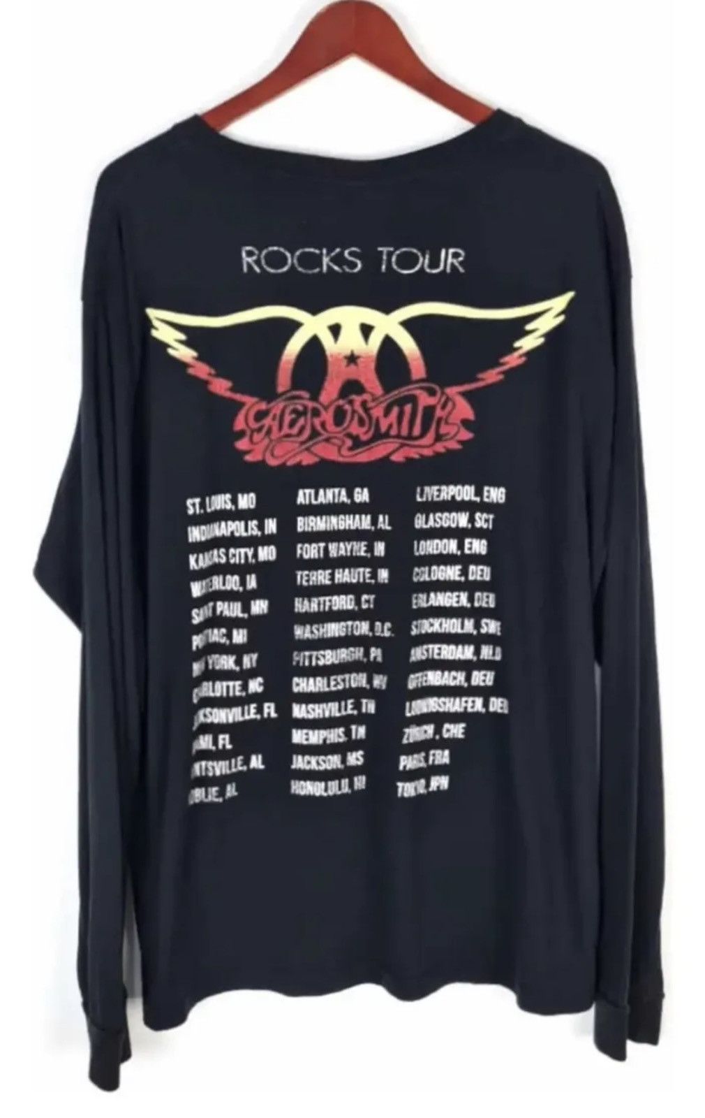 Vintage Aerosmith vintage long sleeve rocks tour tshirt small detail Size US XL / EU 56 / 4 - 9 Thumbnail
