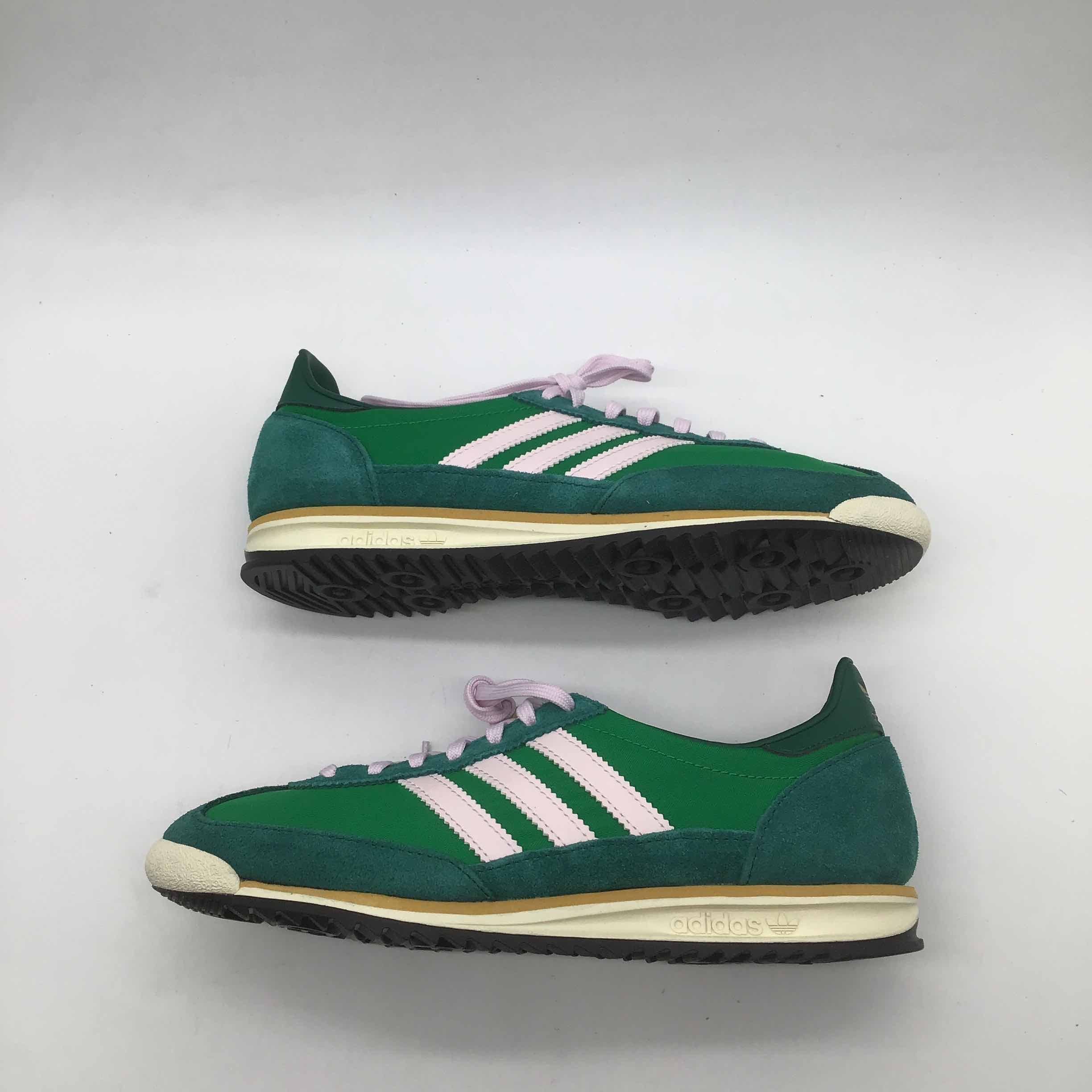 adidas gazelle silver green womens adidas Nmd R2 PK White 8.5 main image 0
