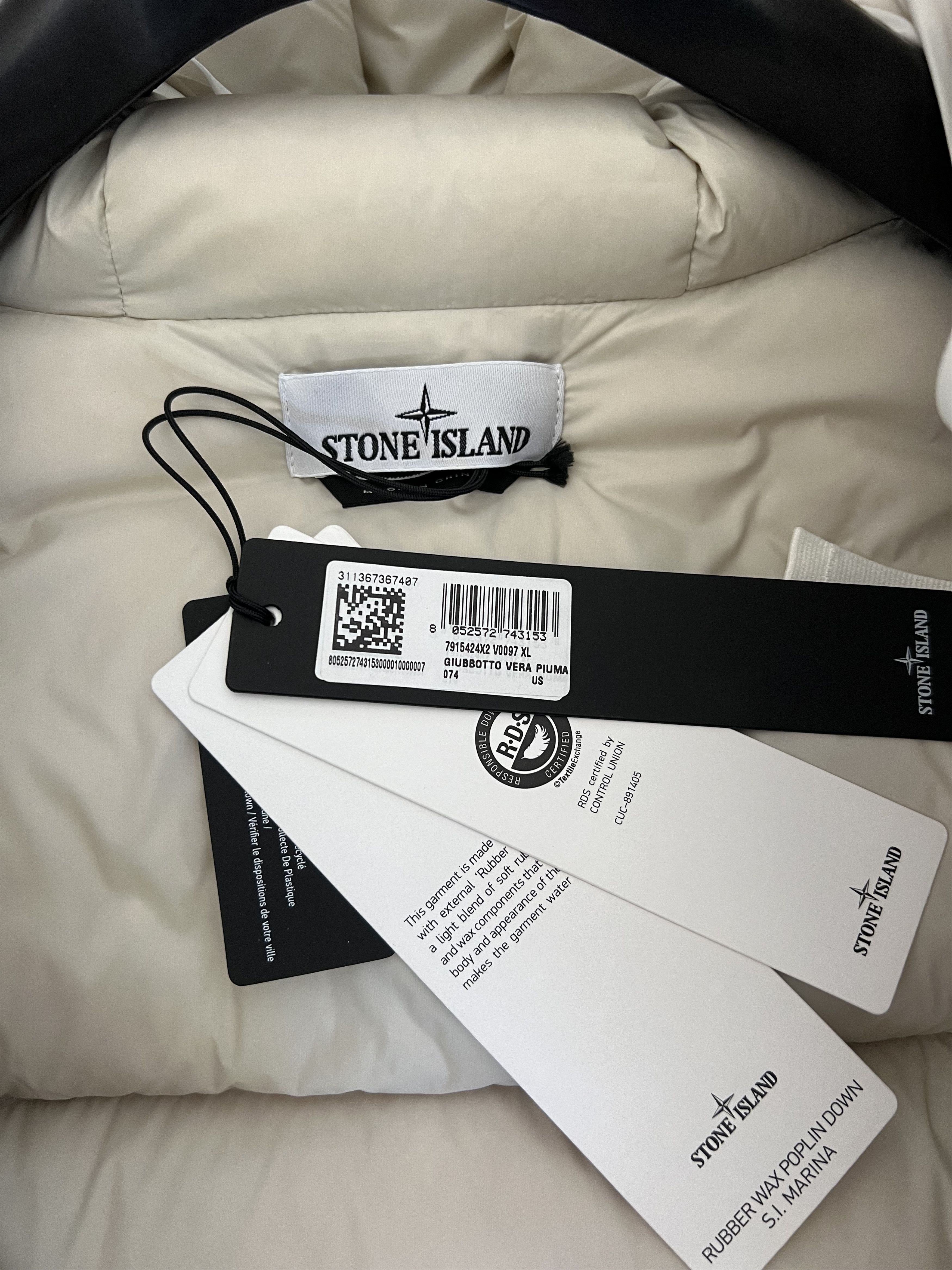 Stone Island Stone Island Marina Rubber Wax Poplin Down Coat in White Size US XL / EU 56 / 4 - 7 Thumbnail