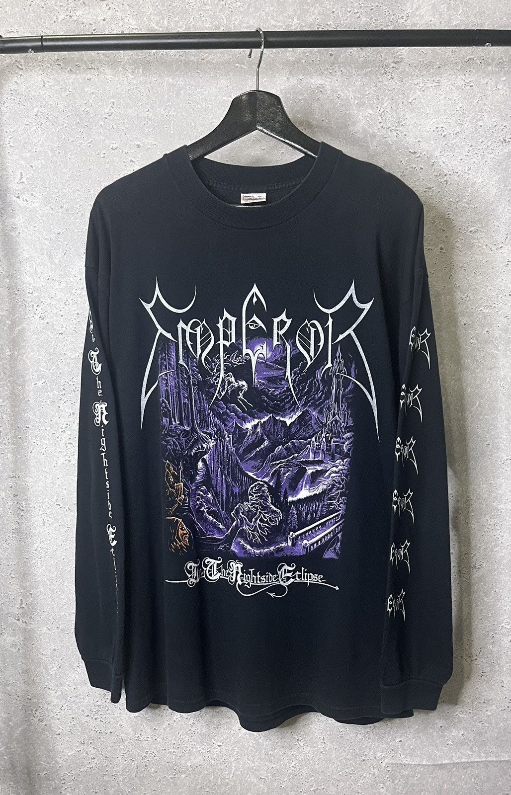 Band Tees 90s EMPEROR longsleeve Size US XL / EU 56 / 4 - 1 Thumbnail