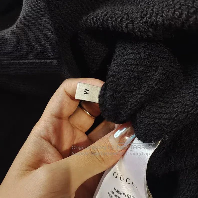 Gucci Gucci The national flag is made of an old sweatshirt. Size US M / EU 48-50 / 2 - 4 Thumbnail