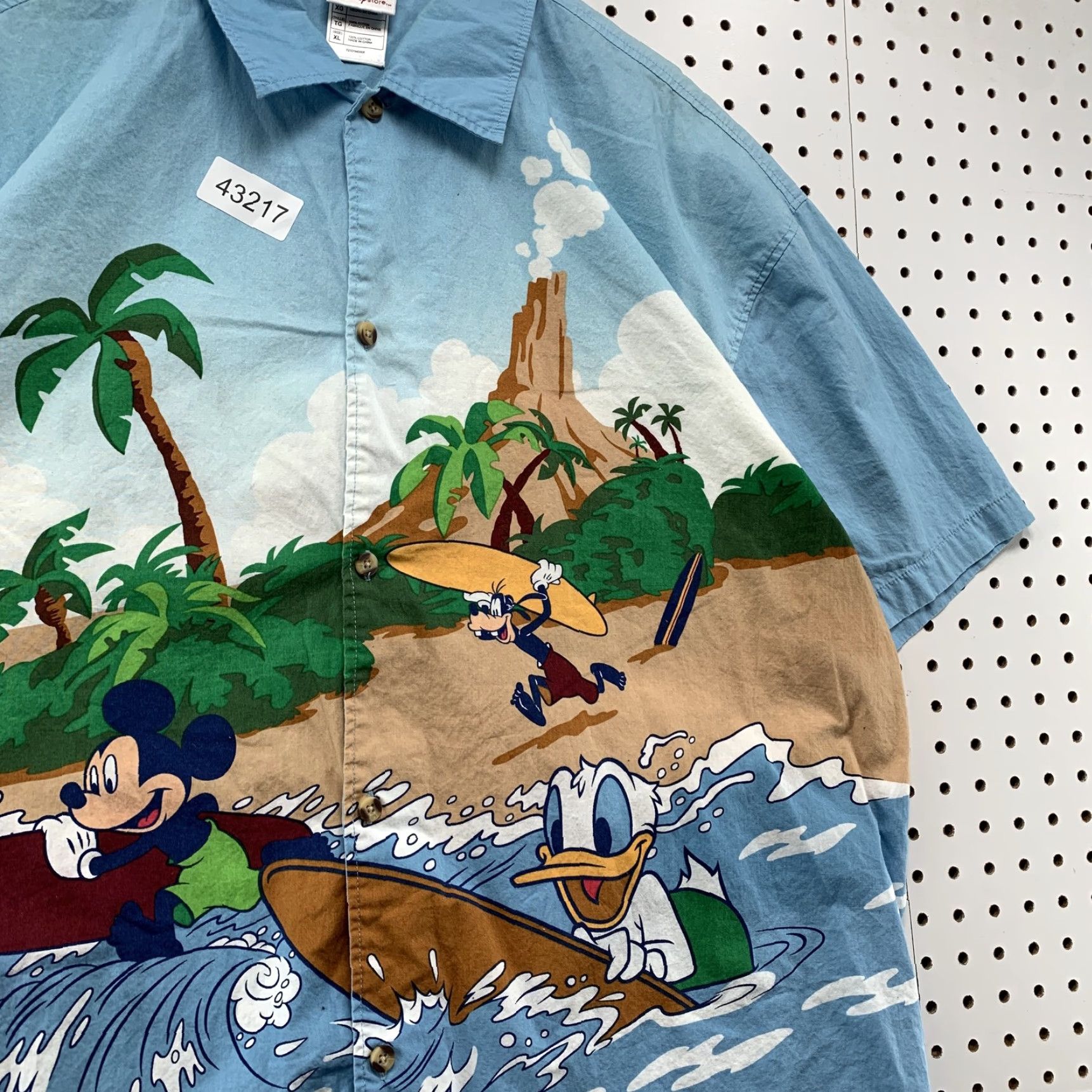Disney VINTAGE Disney Hawaiian Button-Up Shirt Mens XL Blue Mickey Mouse AOP Surf Casual Size US XL / EU 56 / 4 - 3 Thumbnail