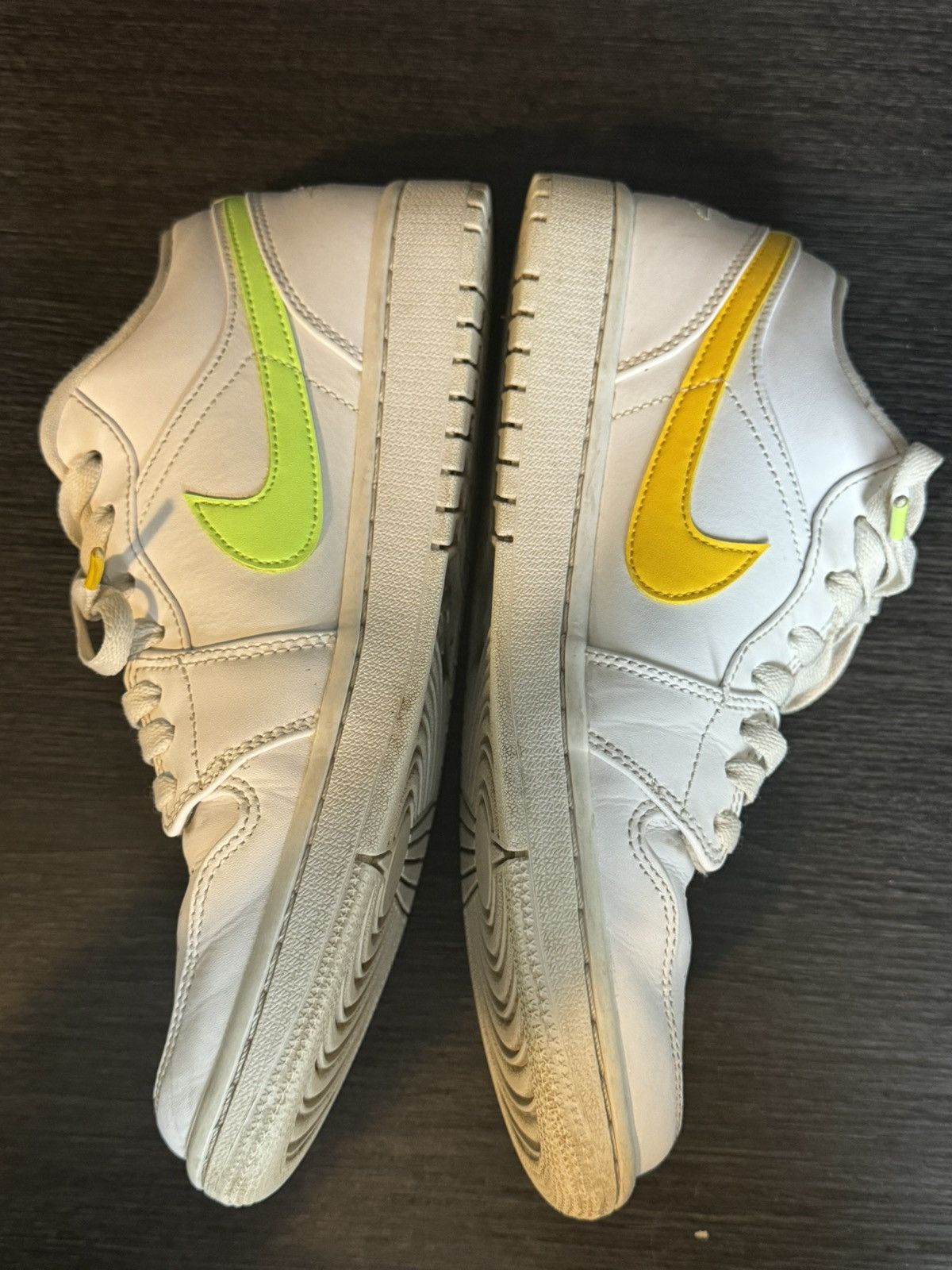 Jordan Brand Jordan 1 Low White Multi-Color Swoosh Size US 9 / EU 42 - 4 Thumbnail