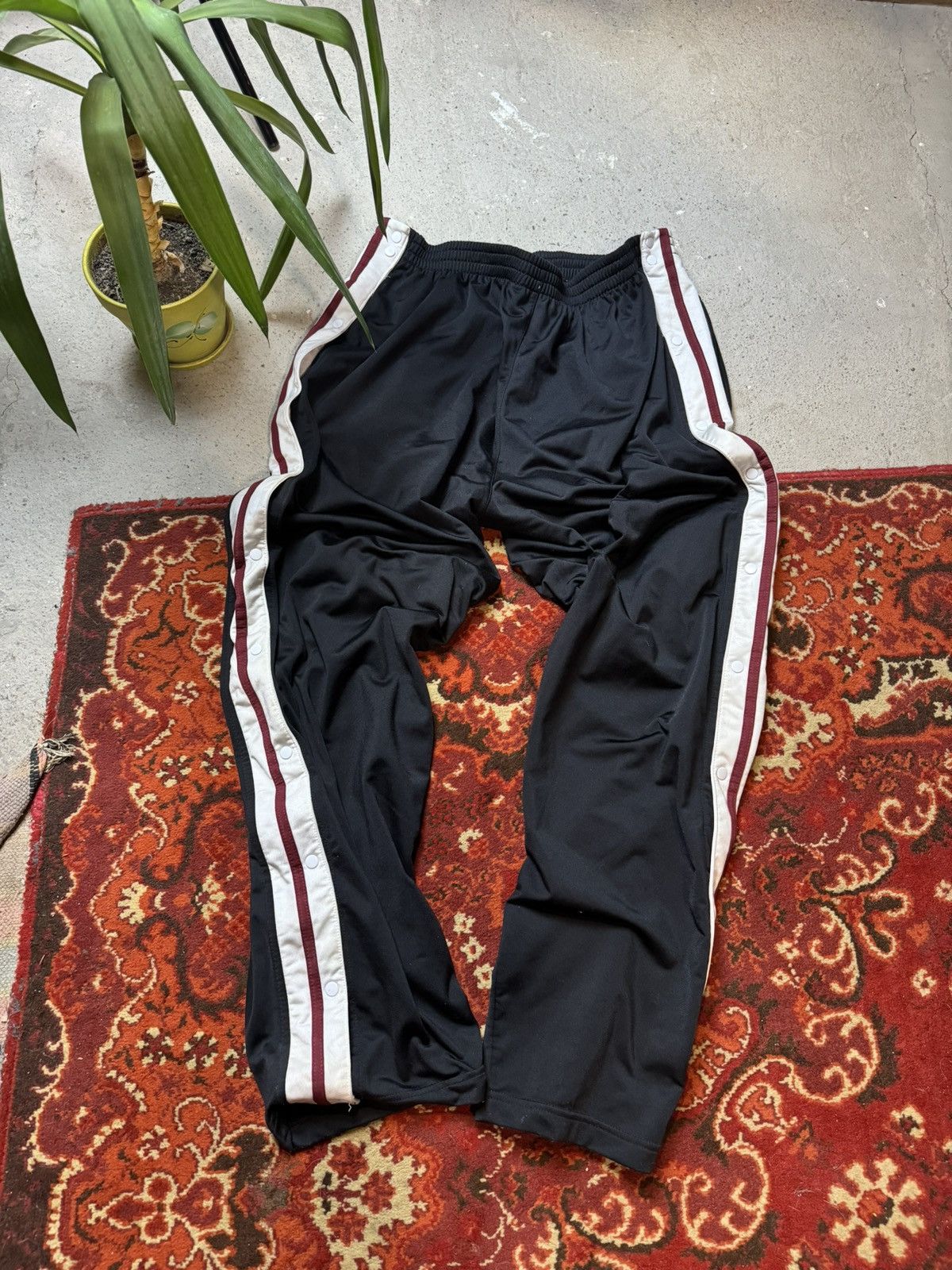 Nike × Vintage Vintage Y2K Nike Swoosh Logo Stripe Track Baggy Pants Size US 36 / EU 52 - 8 Thumbnail