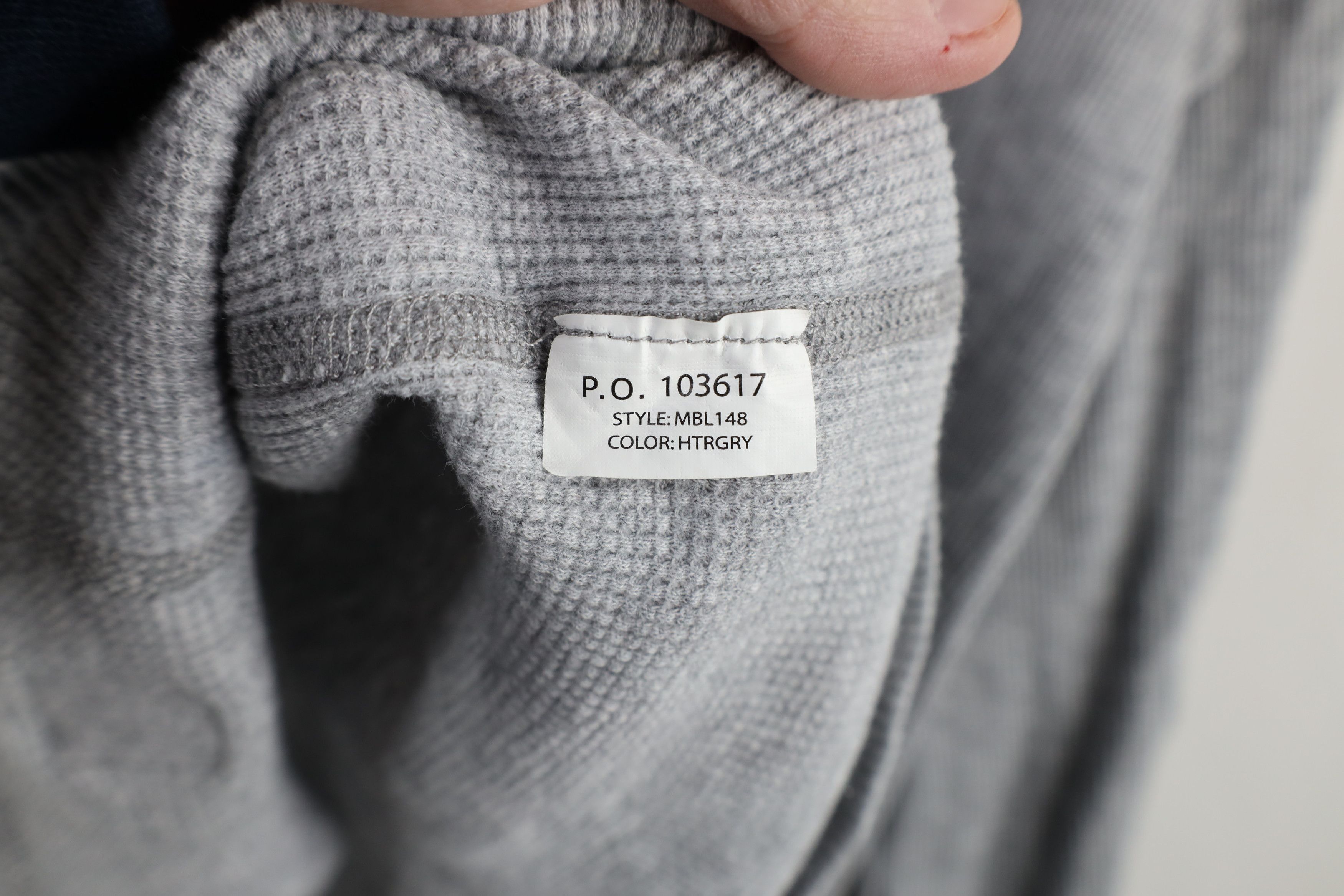 Carhartt × Vintage Vintage Y2K Carhartt Thermal Waffle Knit Long Sleeve T-Shirt Size L / US 10 / IT 46 - 11 Thumbnail