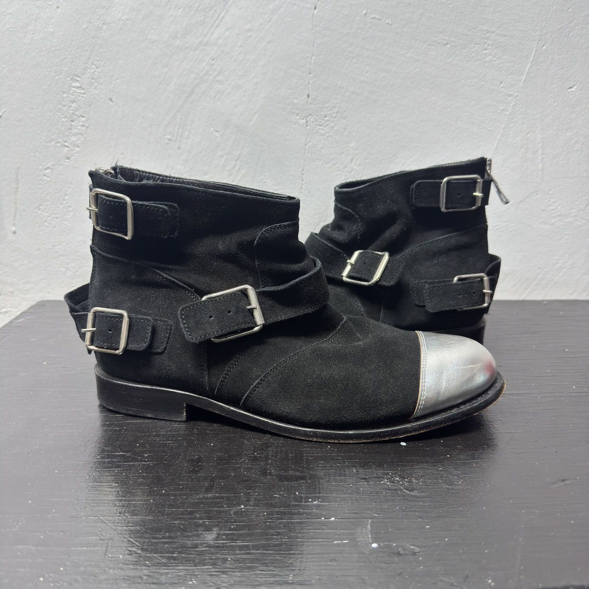 Balmain Balmain H&M Silver Toe Chukka Strap Boots | Grailed display picture 2