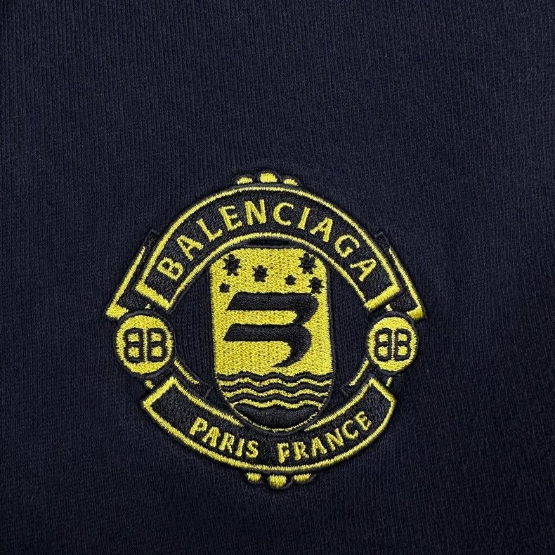 Balenciaga Balenciaga Manchester United embroidered logo sweater Bale Size US XS / EU 42 / 0 - 3 Thumbnail