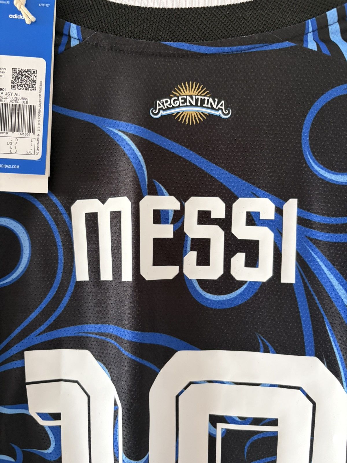 Adidas Argentina adidas 20206 away Messi Authentic Jersey Size US L / EU 52-54 / 3 - 2 Thumbnail