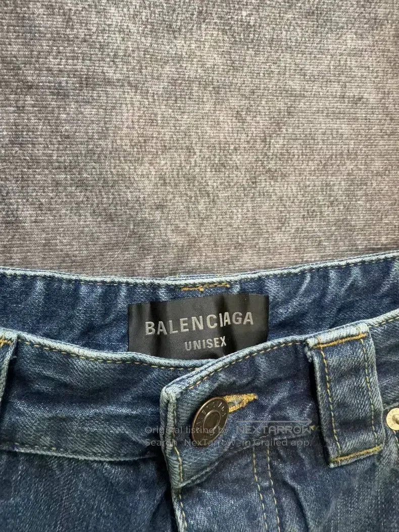 Balenciaga Balenciaga 25 Summer Denim Shorts. Size US 26 / EU 42 - 3 Thumbnail