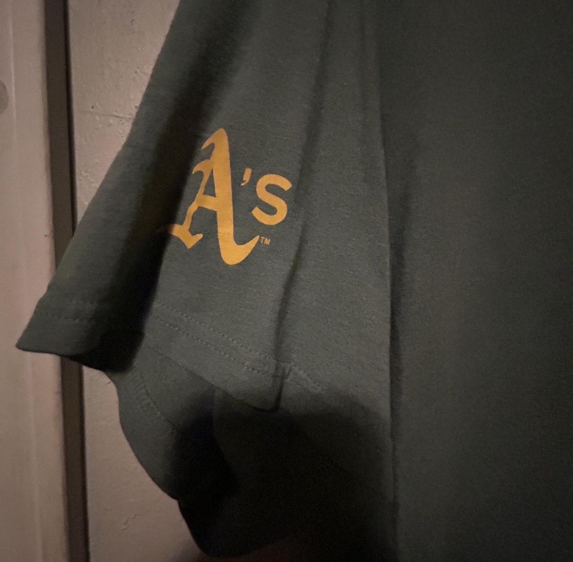 Nike Vintage nike Oakland A’s t shirt Size US XL / EU 56 / 4 - 4 Thumbnail
