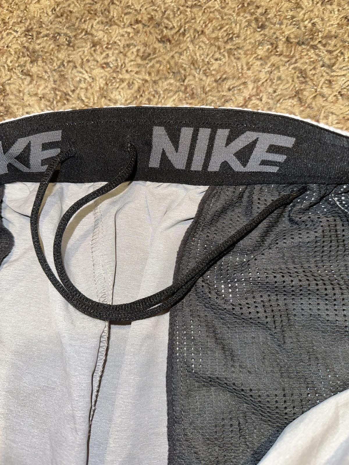 Nike Nike Men’s Flex Training Woven Grey Black Shorts Size US 36 / EU 52 - 7 Thumbnail
