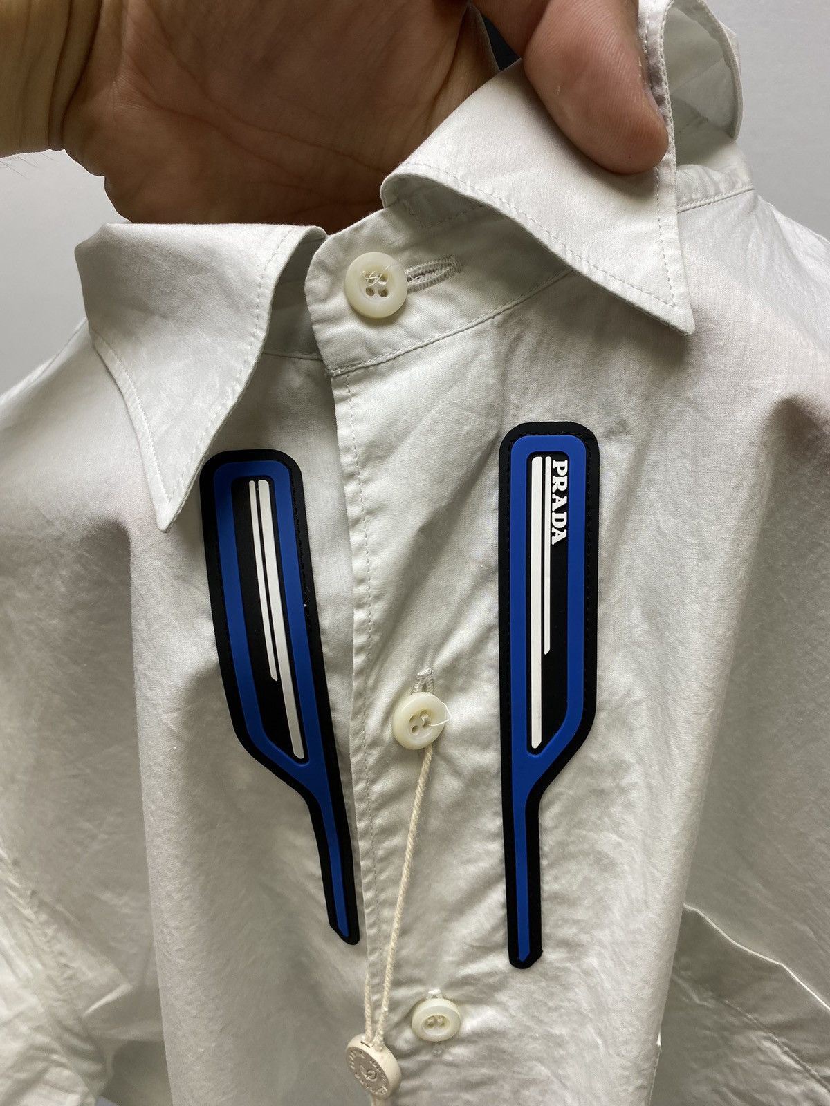 Prada Prada Logo Short Sleeve Shirt Size 39 Size US M / EU 48-50 / 2 - 13 Thumbnail