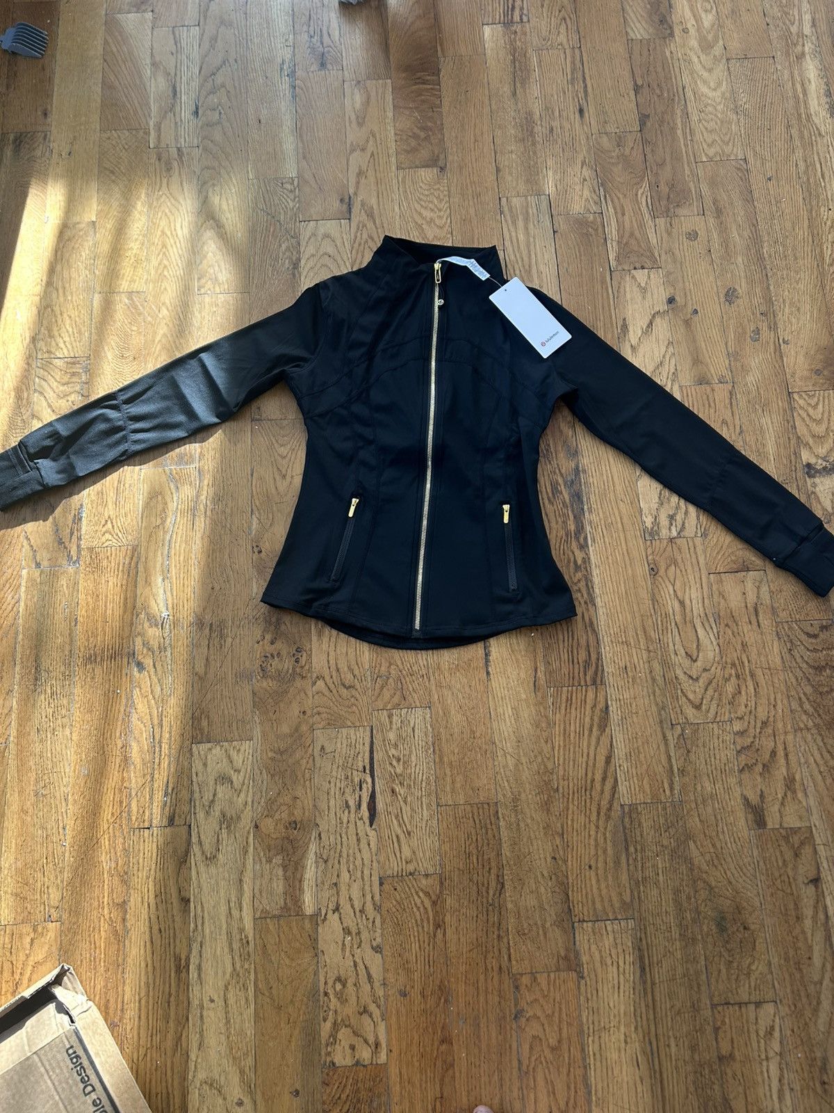 Lululemon Gold zip lulu lemon define jacket Size M / US 6-8 / IT 42-44 - 1 Thumbnail