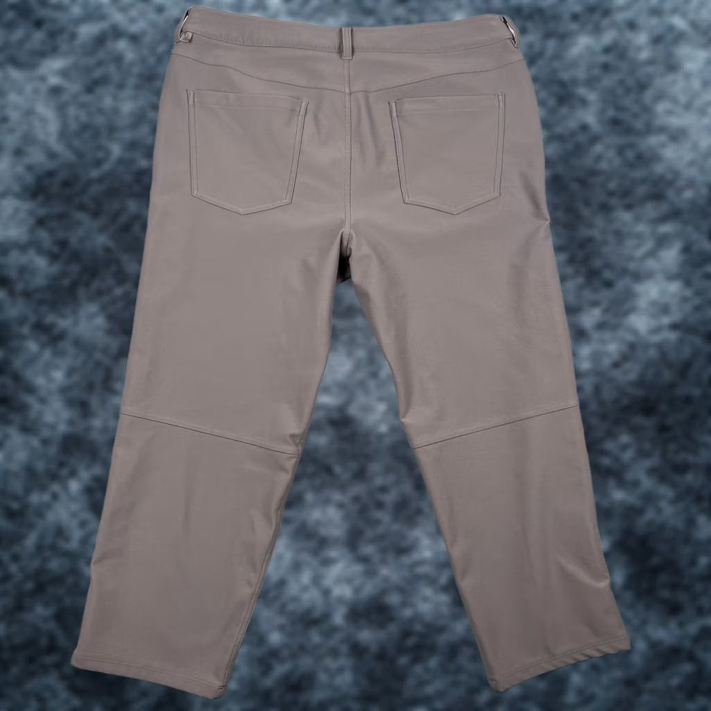 Lululemon Lululemon ABC Relaxed fit Crop Pants Corduroy 38x27 Mens Grey Stretch M5AHUS Size US 38 / EU 54 - 1 Thumbnail