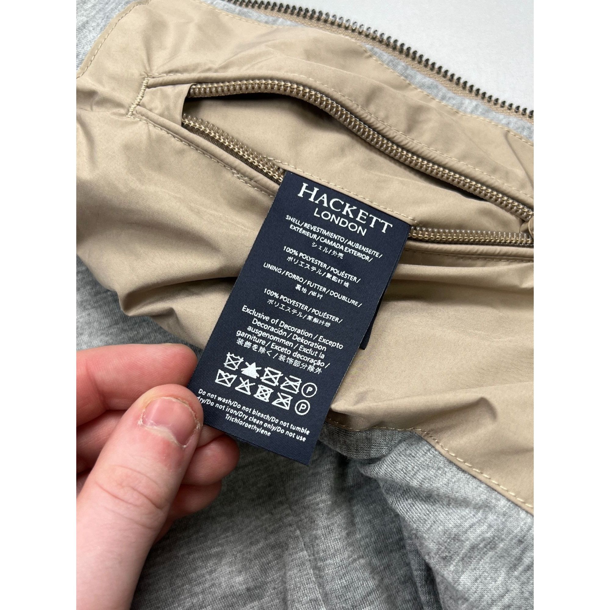 Hackett Hackett Technical Fabrics Shower Resistant Jacket (Y0770) Size US S / EU 44-46 / 1 - 7 Thumbnail