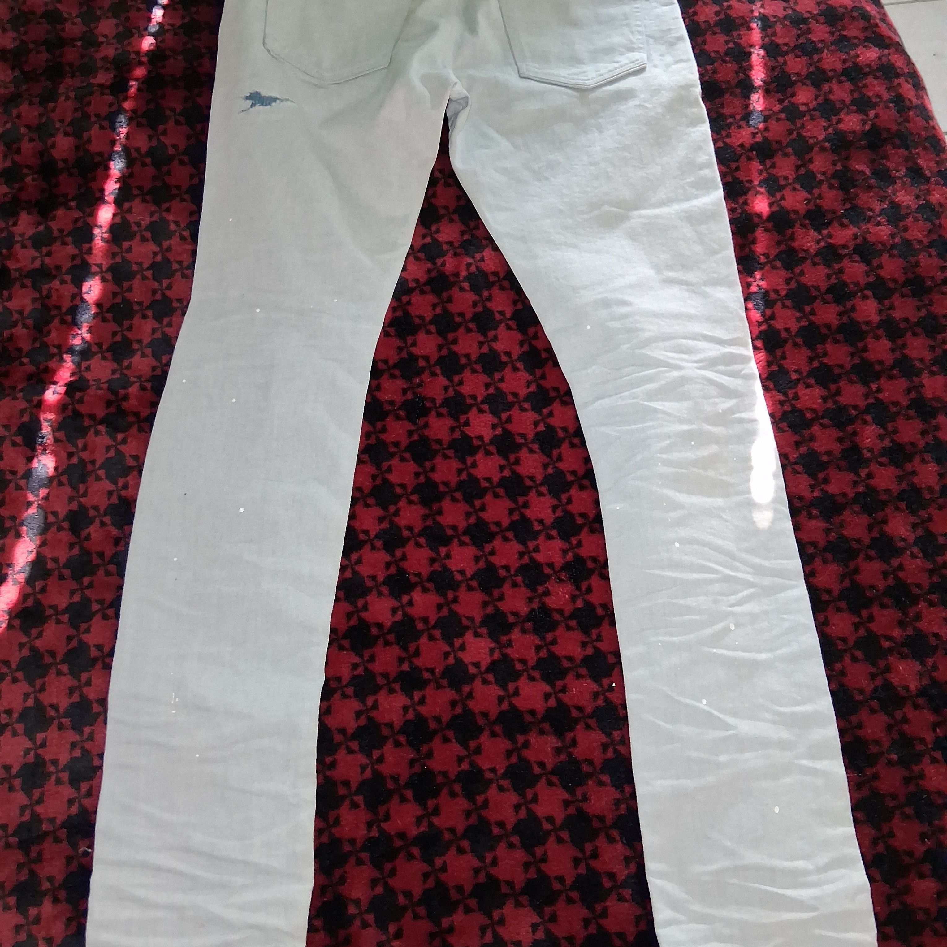 John Elliott Nwot Cast 2 31w John Elliott White Distressed Slim Japan Size US 31 - 8 Thumbnail