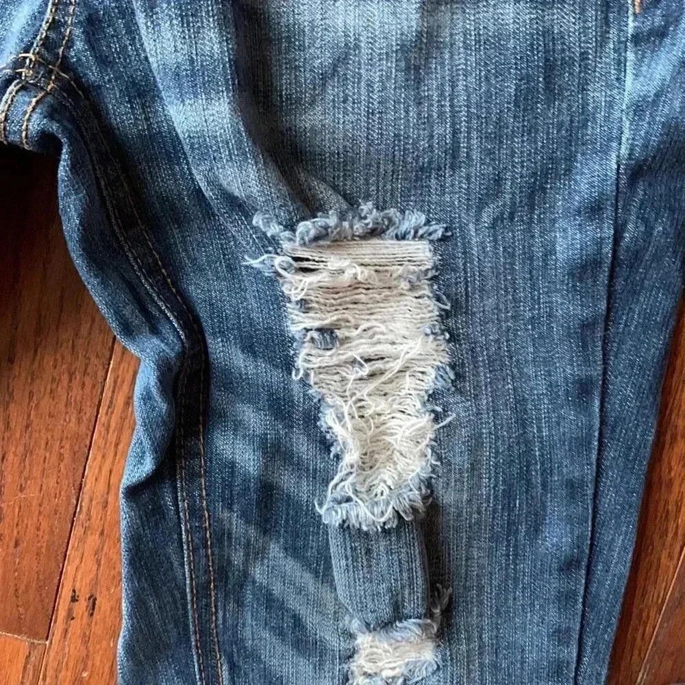 Bullhead Denim Co. Stylish Distressed Skinny Jeans - Casual Chic Size 25" / US 0 / IT 36 - 5 Thumbnail