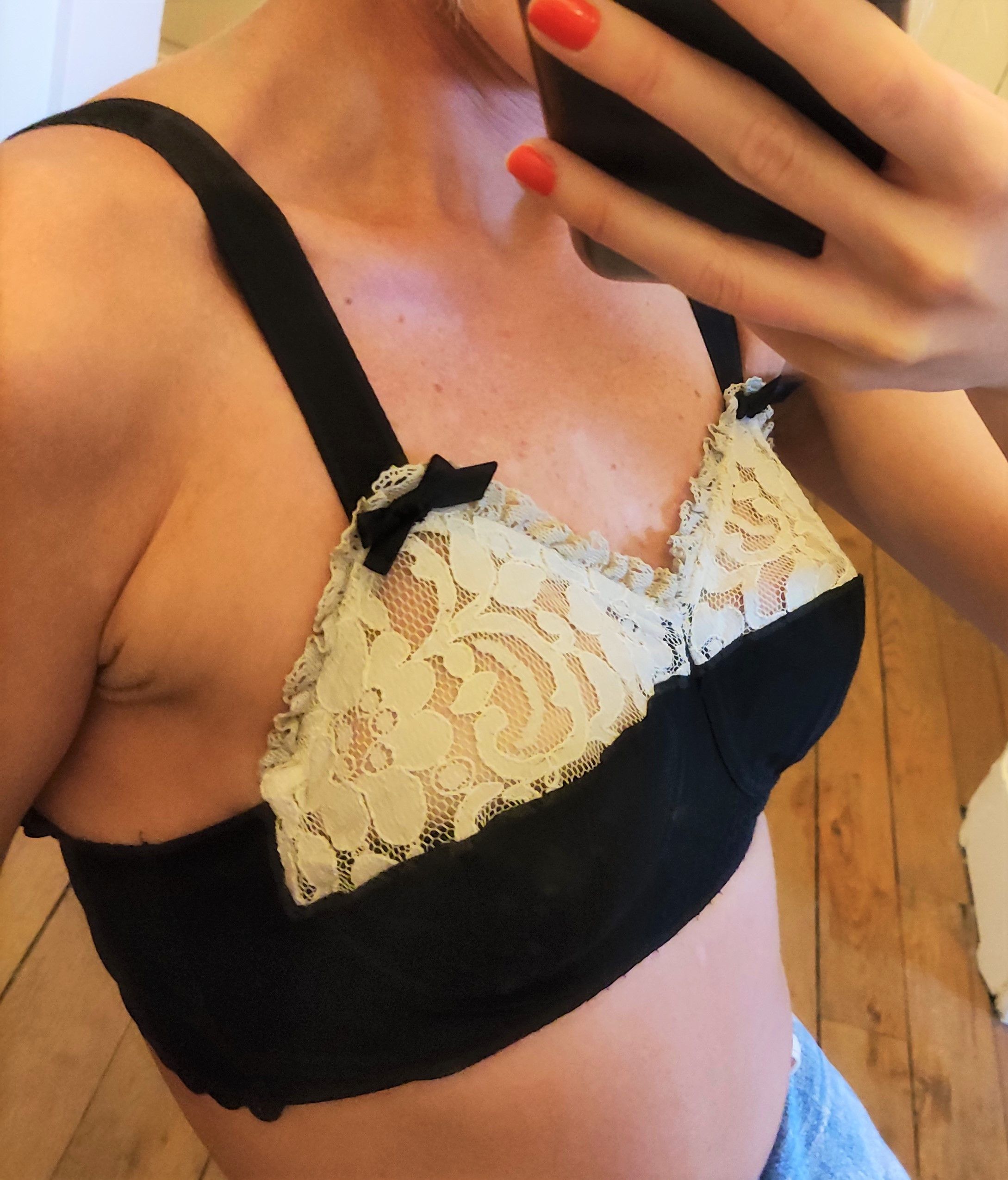 Jean Paul Gaultier Jean Paul Gaultier Cone Bra Junior Medium Top Tee T-shirt Size M / US 6-8 / IT 42-44 - 2 Thumbnail