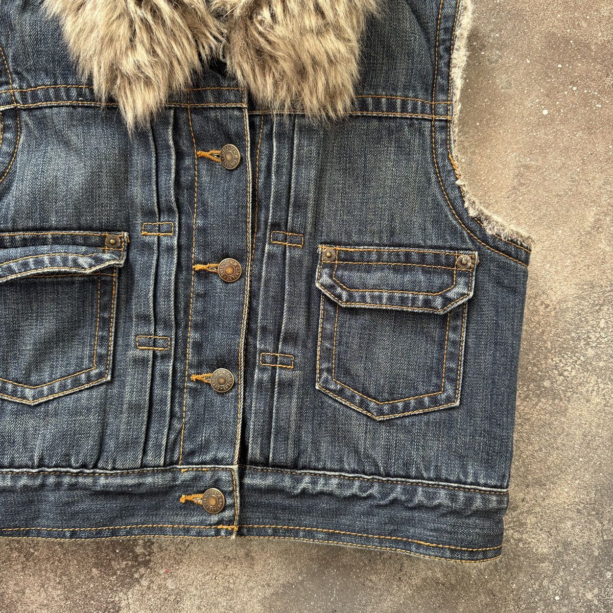 Seditionaries Japan Style Vintage Y2K Grunge Faux Fur Cropped Vest Size M / US 6-8 / IT 42-44 - 6 Thumbnail