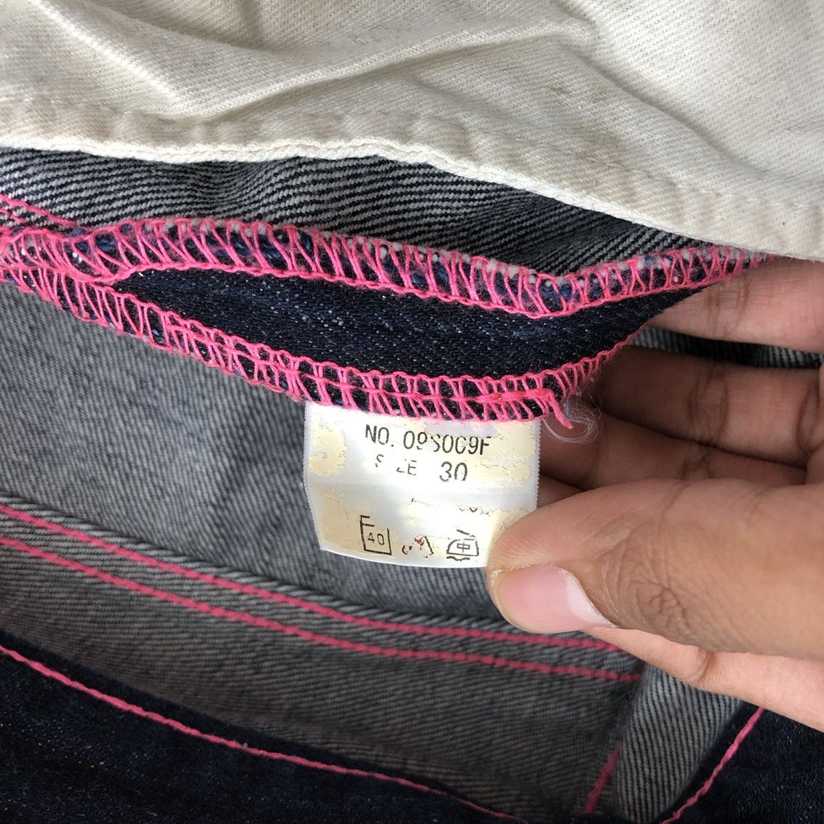 Futura Vintage Futura Lobaratories Embroidered Pink Jeans Pants Size US 30 / EU 46 - 9 Thumbnail
