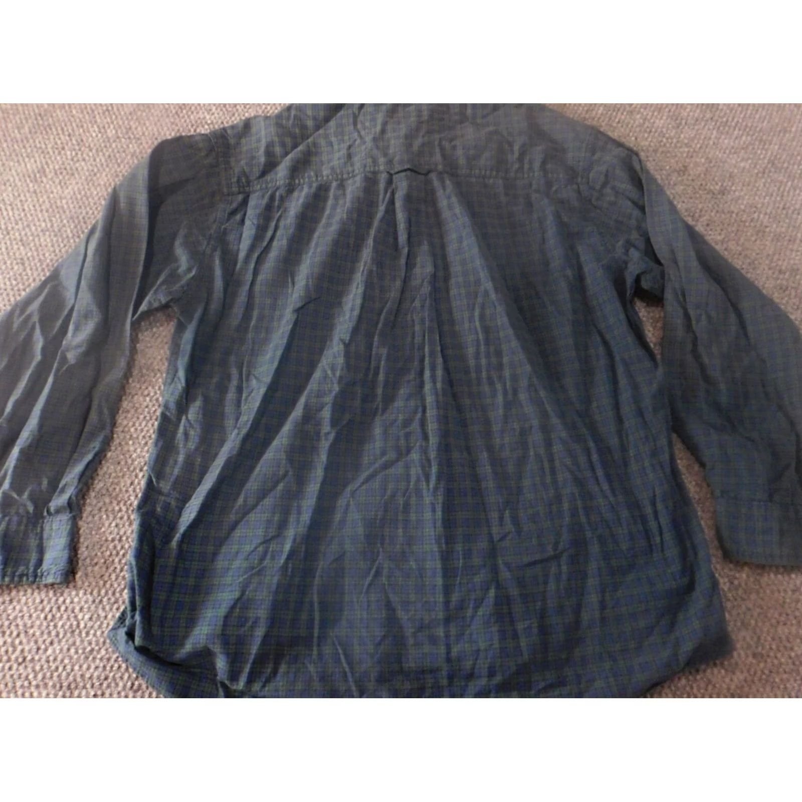 Vintage VINTAGE Woolrich Mens Shirt L Blue Plaid Button-Up Knit Cotton Casual Long Sleeve Button-Down Collar Mens Regular Features Pockets Size US L / EU 52-54 / 3 - 5 Thumbnail